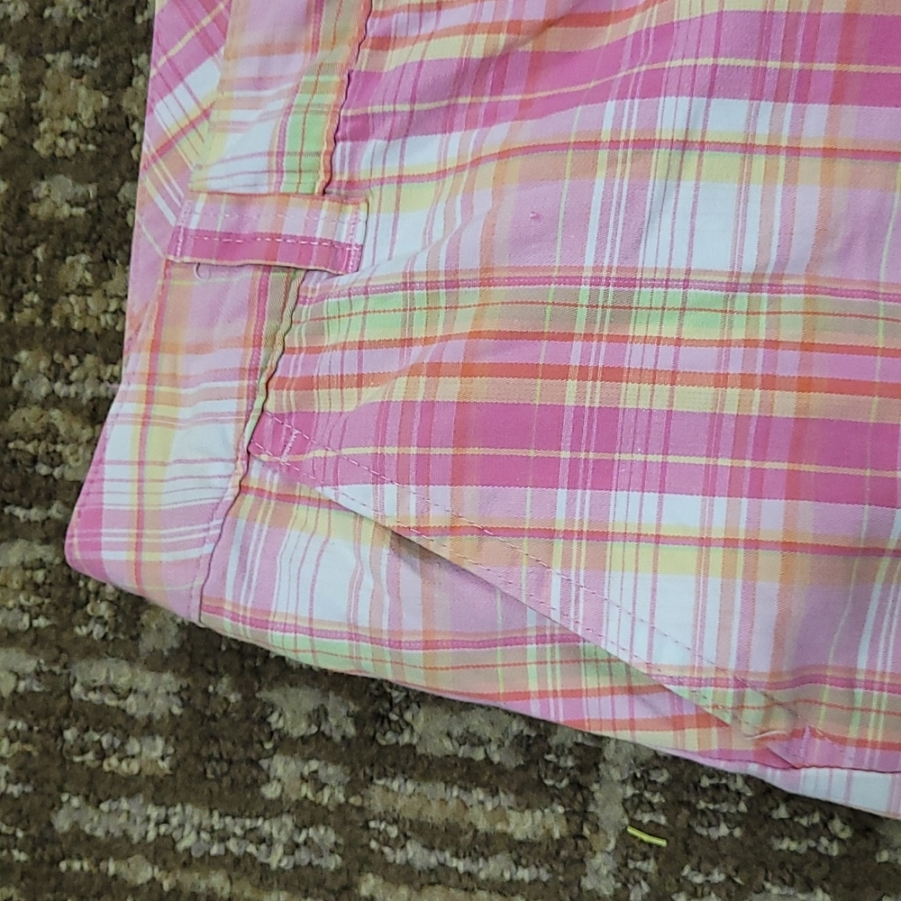 Pink plaid shorts! - Picture 3 of 7